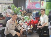 Jaga Kamtibmas, Bhabinkamtibmas Kebon Kacang Sambangi Warga RW 06 dan Sampaikan Himbauan Keamanan