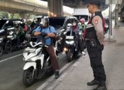 Pengaturan Lalu Lintas Pagi, Polsek Cempaka Putih Hadir Jaga Kelancaran dan Keamanan Pengguna Jalan