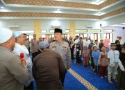 Singgah di Masjid Natabel Jannah, Wakapolri Komjen Dedi Prasetyo Berbagi Santunan dan Jumat Berkah