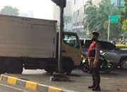 Polsek Senen Atur Lalu Lintas Sore Hari, Antisipasi Kepadatan dan Gangguan Kamtibmas
