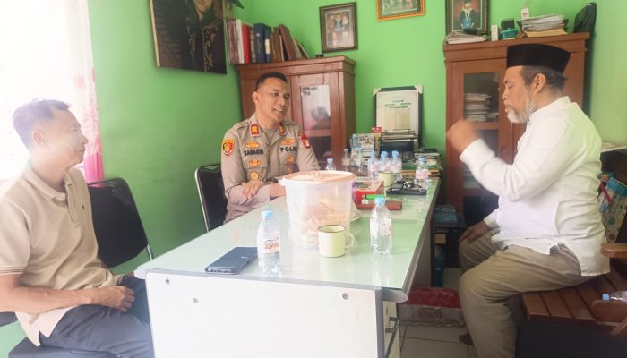 Jaga Jakarta On The Spot ; Kapolsek Bekasi Barat Perkuat Sinergi dengan Tokoh Agama, Ajak Bersama Cegah Tawuran dan Narkoba