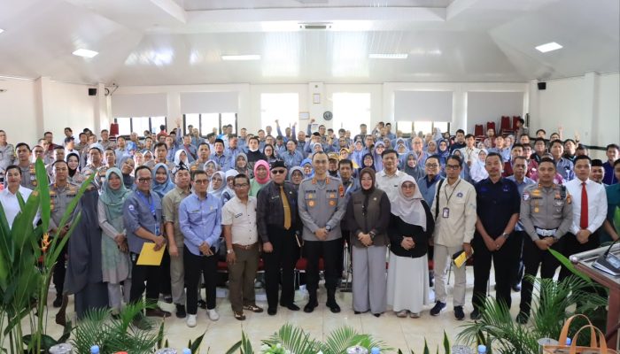 Polres Metro Bekasi Kota Bersama Kepala Sekolah se-Kota Bekasi Perkuat Jaga Pelajar untuk Masa Depan Generasi