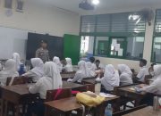 Sasar Zona Merah, Polisi Bapak Asuh Perkuat Edukasi Kamtibmas Pelajar SMPI Al Jihad