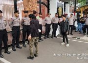 5 Orang Gelar Aksi di Depan KPU RI, Desak Evaluasi Proses PAW Anggota KPU Buton Tengah