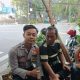 Unit Samapta Polsek Johar Baru Patroli Jalan Kaki, Sampaikan Imbauan Kamtibmas kepada Warga