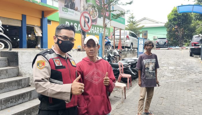 Sahabat Patroli Polisi, Samapta Polsek Johar Baru Ajak Warga Bersama Jaga Kamtibmas