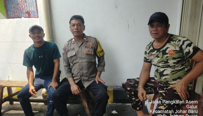 Bhabinkamtibmas Galur Rangkul Jukir dan Pedagang, Perkuat Kewaspadaan Kamtibmas