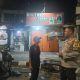 Bhabinkamtibmas Kebon Kacang Sambangi Poskamling RW 09, Ajak Warga Bersama Jaga Kamtibmas
