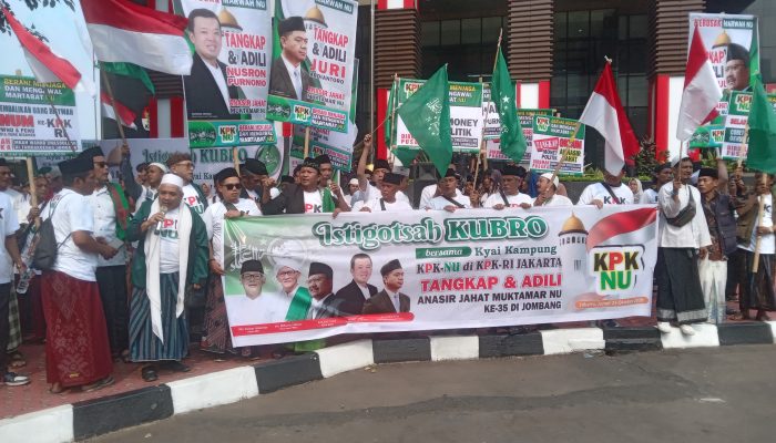 Istigotsah di Depan Gedung KPK, KPK NU Desak Dugaan Politik Uang Muktamar NU Diusut: Marwah Organisasi Jangan Kalah oleh Amplop