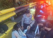 Laporan 110, Polisi Evakuasi Dua Korban Kecelakaan Tunggal di Flyover Senayan