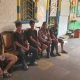 Bhabinkamtibmas Pasar Baru Sambangi Warga Di Gang Gang Pemukiman Cegah Gangguan Kamtibmas