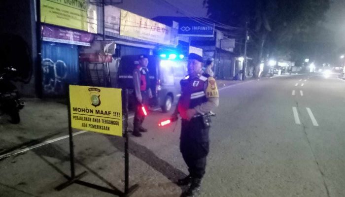Polsek Cempaka Putih Gelar Razia di Rawasari, Polisi Periksa Pengendara Secara Humanis