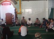 Kapolsek Johar Baru Gelar Jumat Keliling dan Silaturahmi dengan Warga Galur