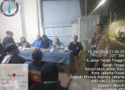 Hadir di Tengah Warga, Bhabinkamtibmas Tanah Tinggi Perkuat Komunikasi dan Kepedulian Lingkungan