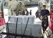 TNI Kirim 9,6 Ton Material Modifikasi Cuaca untuk Percepatan Penanganan Karhutla di Kalsel