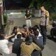 Malam Hari di Jalan Gareng, Bhabinkamtibmas Tanah Tinggi Imbau Remaja Hindari Tawuran