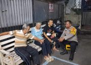 Jaga Lingkungan Tetap Kondusif, Polsek Cempaka Putih Perkuat Komunikasi dengan Warga