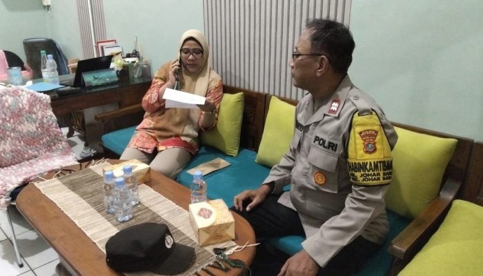 Cegah Pelajar Terjerumus Narkoba dan Tawuran, Bhabinkamtibmas Johar Baru Berikan Penyuluhan di SMK Kampung Jawa