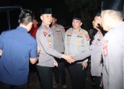 Kapolres Metro Jakarta Pusat Ajak Masyarakat Menteng Jaga Kamtibmas Lewat Subuh Keliling Bersama Kapolda Metro Jaya