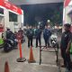 Polsek Johar Baru Pantau SPBU Galur dan Intensifkan Patroli Reskrim, Antisipasi Penyalahgunaan BBM hingga Tawuran