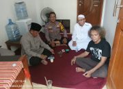 Sambangi Pengurus Masjid Shulhul Majaami, Bhabinkamtibmas Kampung Rawa Perkuat Komunikasi Kamtibmas