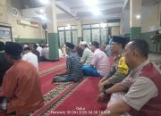 Subuh Berjamaah di Masjid Nurul Ishlah, Bhabinkamtibmas Galur Pererat Silaturahmi dan Jaga Kamtibmas